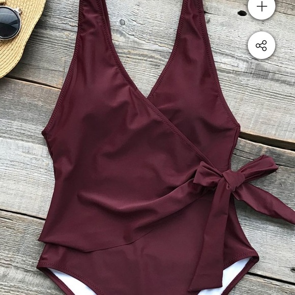 Cupshe Elegant Dance Solid Onepiece Swimsuit S NIB - Picture 6 of 6